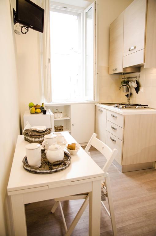 Apartament Madonna Dei Monti Rzym Zewnętrze zdjęcie
